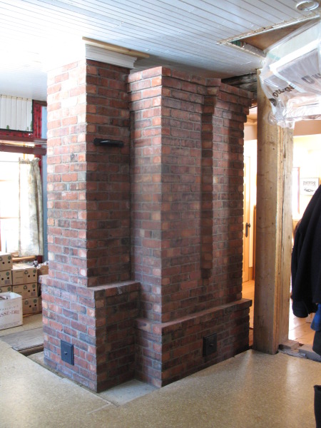  Ste-Lucie #2, Image 1. Finnish style contra-flow heater in recycled brick.